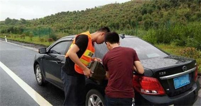 盱眙永福道路救援